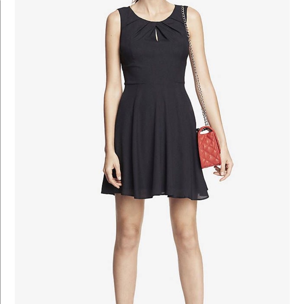 Express Pleated Keyhole Fit and Flare Dress - Black - 0